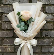 Букет цветов из:  Розы #REPLACE_PRED# Красные Ткачи