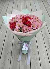 Букет цветов из:  Альстромерии в Красные Ткачи