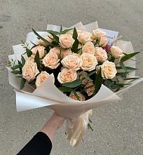 Букет Кремовые розы Латте в Красные Ткачи
