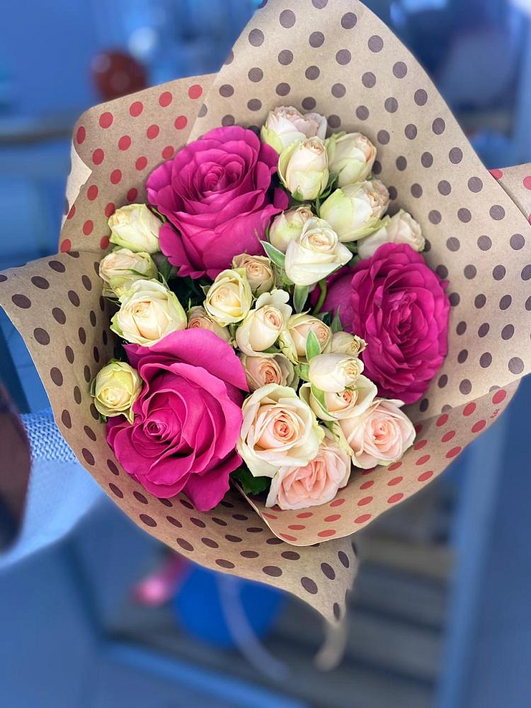 Букет цветов из: Розы в Красные Ткачи