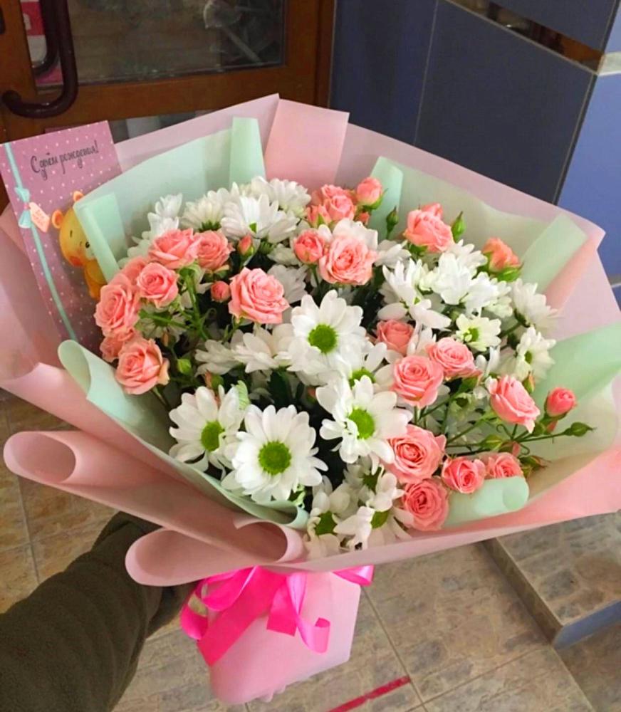 Букет цветов из: Розы и Хризантемы в Красные Ткачи