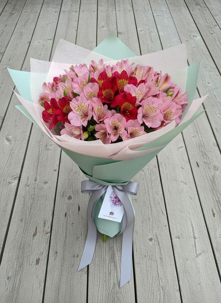 Букет цветов из: Альстромерии в Красные Ткачи