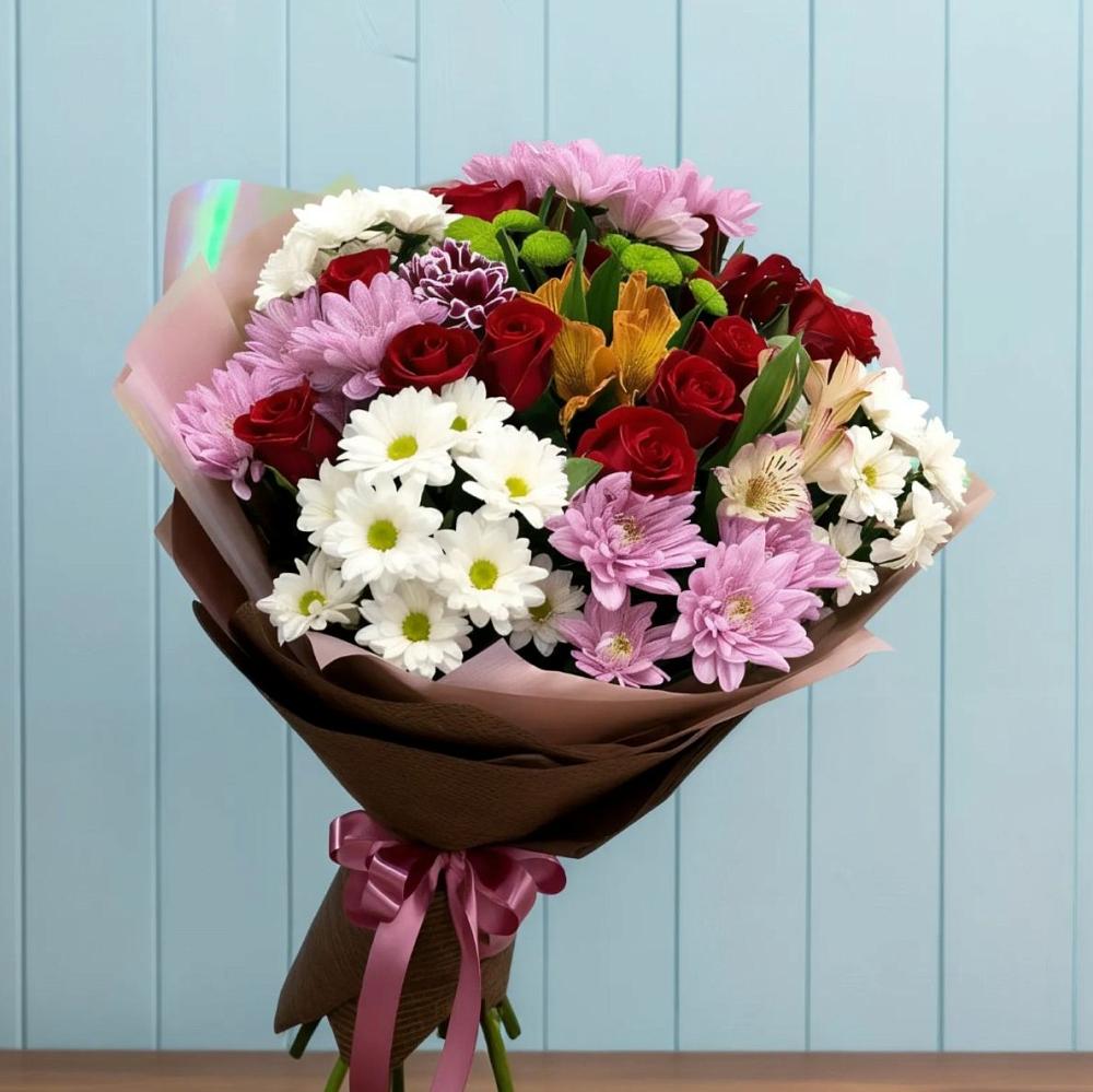 Букет цветов из: Розы, Хризантемы и Альстромерии в Красные Ткачи