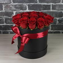 Цветочная композиция из Розы в шляпной коробке в Красные Ткачи