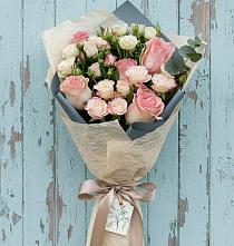 Букет цветов из:  Розы #REPLACE_PRED# Красные Ткачи