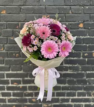 Букет цветов из:  Герберы и Хризантемы в Красные Ткачи