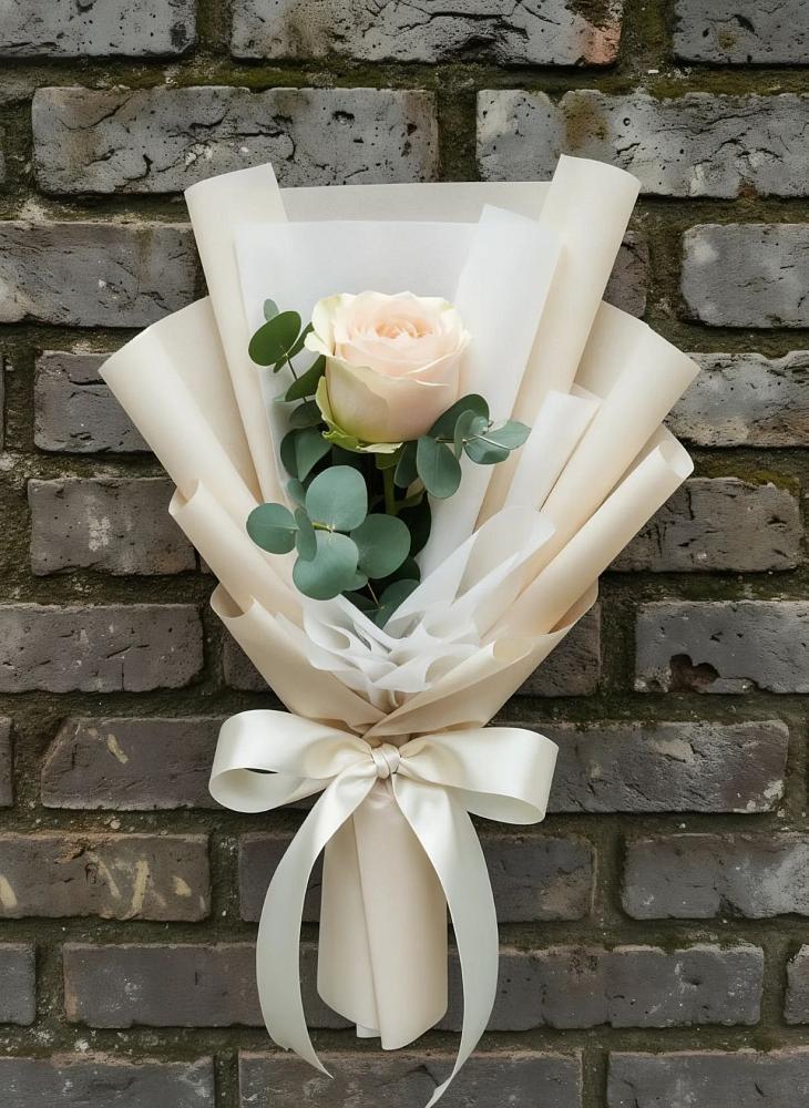 Букет цветов из: Розы в Красные Ткачи