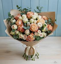 Букет цветов из:  Альстромерии и Розы в Красные Ткачи