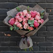 Букет цветов из:  Розы #REPLACE_PRED# Красные Ткачи