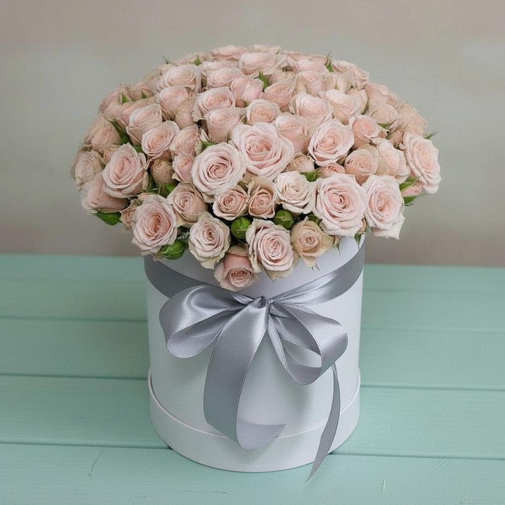 Цветочная композиция из Розы в шляпной коробке в Красные Ткачи